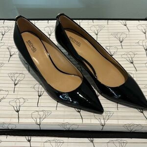 Like New! Michael Kors Patent Leather Pumps
